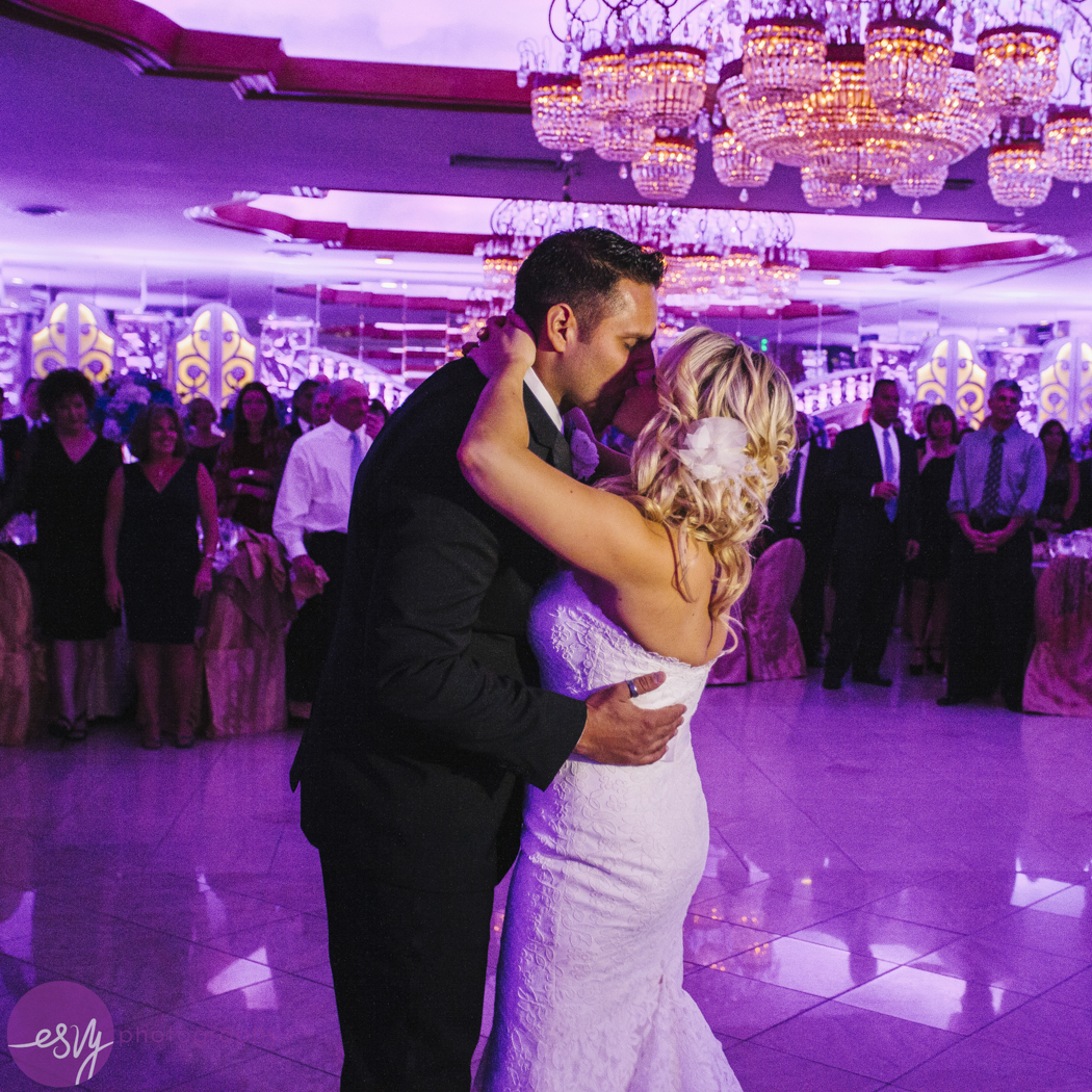 Esvy Photography – Marisa and Mark’s Long Island Wedding – At Leonard’s Palazzo – 054